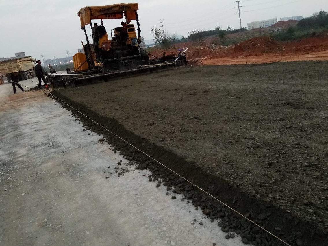 关于武汉捷达汽车产业园园区道路及管网工程招标公告